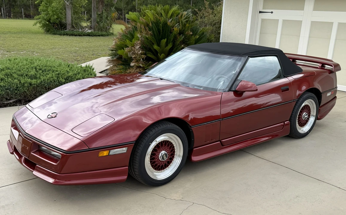 1988 Chevrolet Corvette C4 - Image 16 of 31