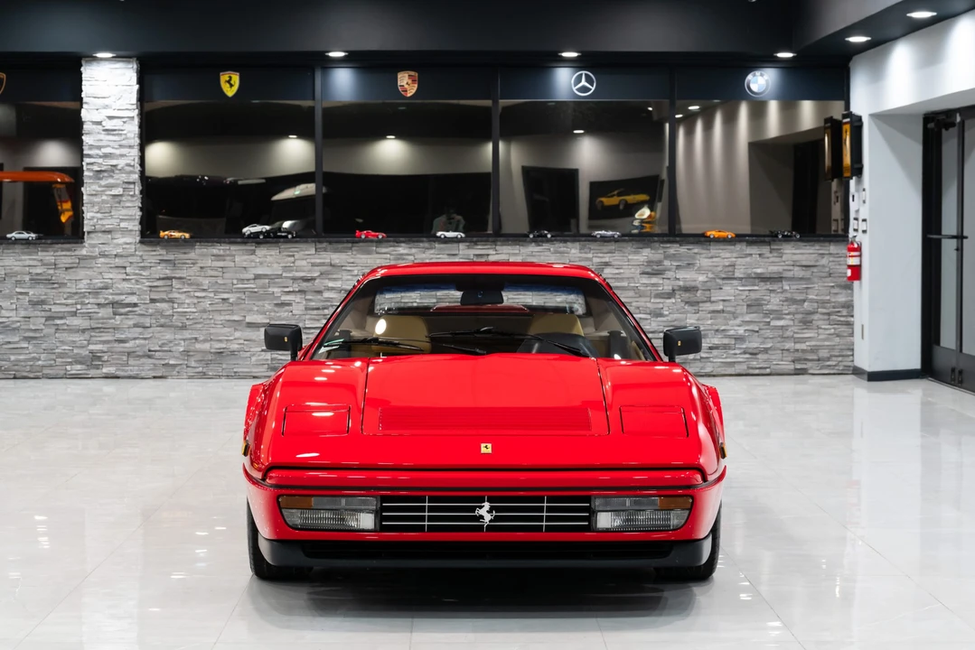 1988 Ferrari 328 GTB - Image 8 of 31