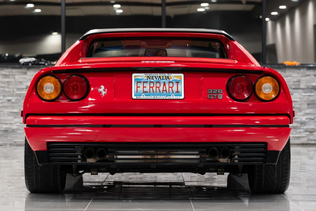 1988 Ferrari 328 GTB - Image 29 of 31