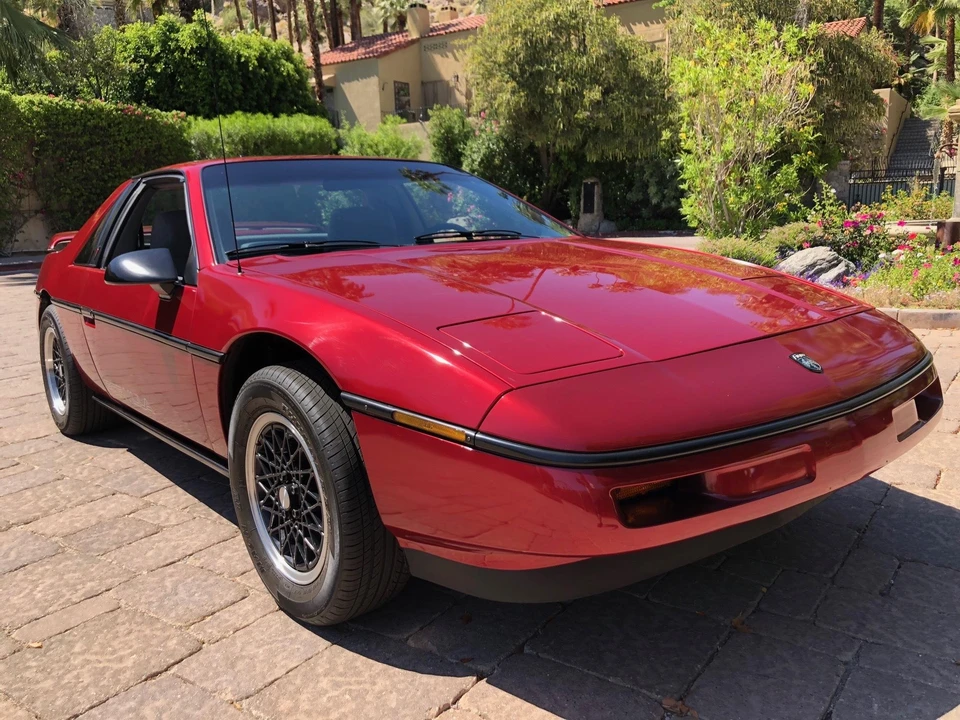 1988 Pontiac Fiero Formula - Image 6 of 31