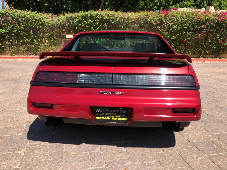 1988 Pontiac Fiero Formula - Image 12 of 31
