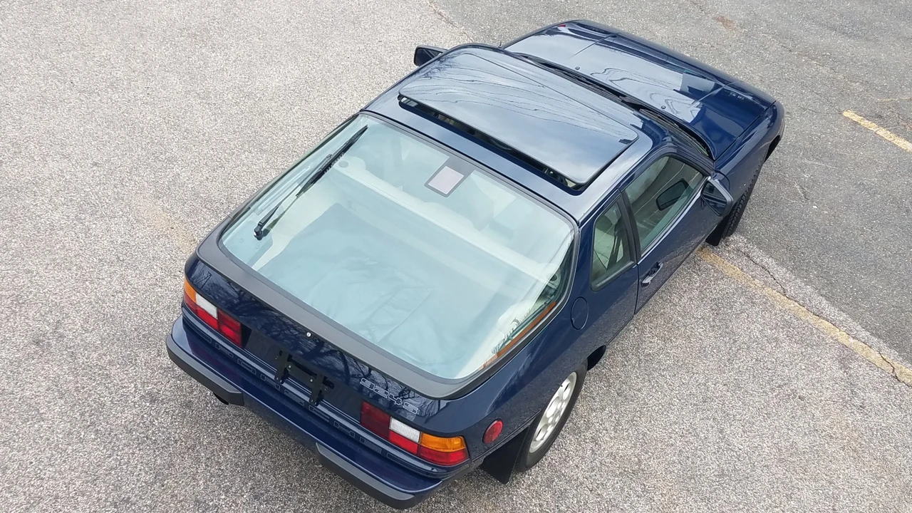 1988 Porsche 924 S - Image 2 of 31