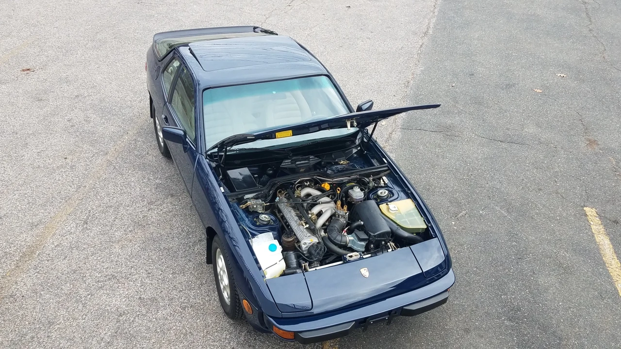 1988 Porsche 924 S - Image 21 of 31