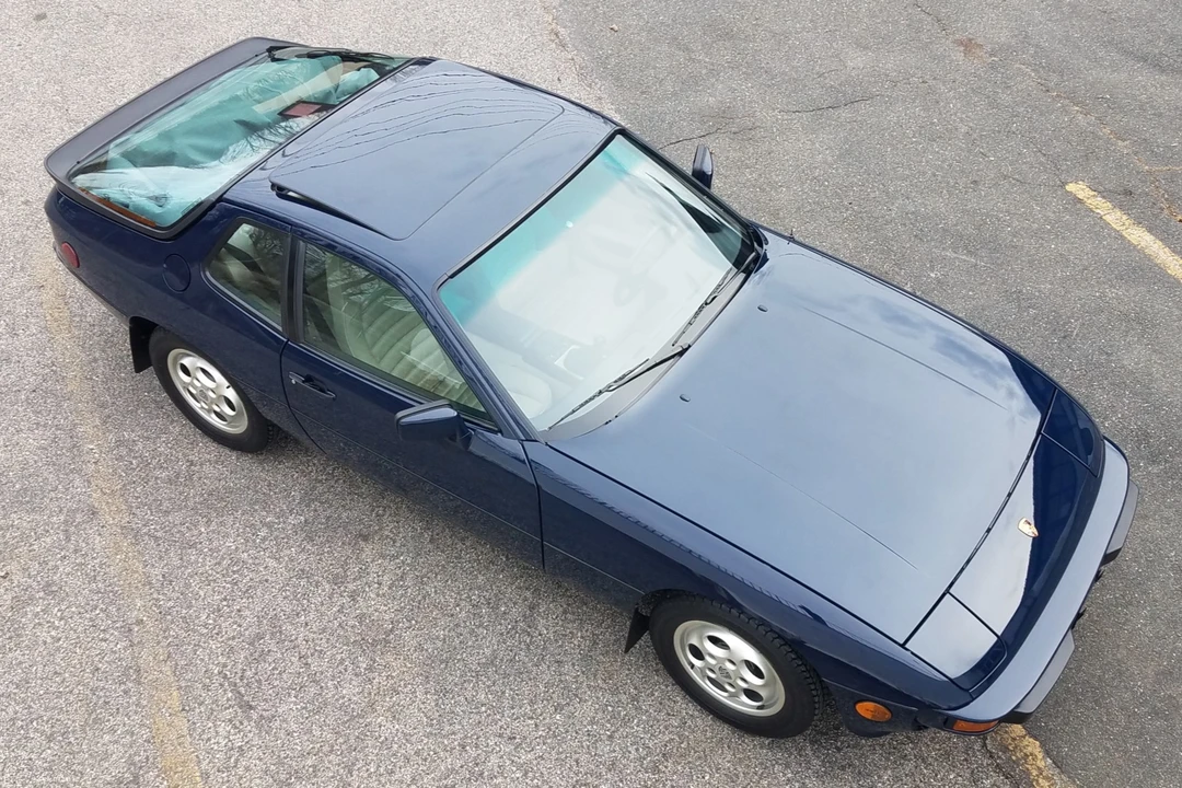1988 Porsche 924 S - Image 10 of 31