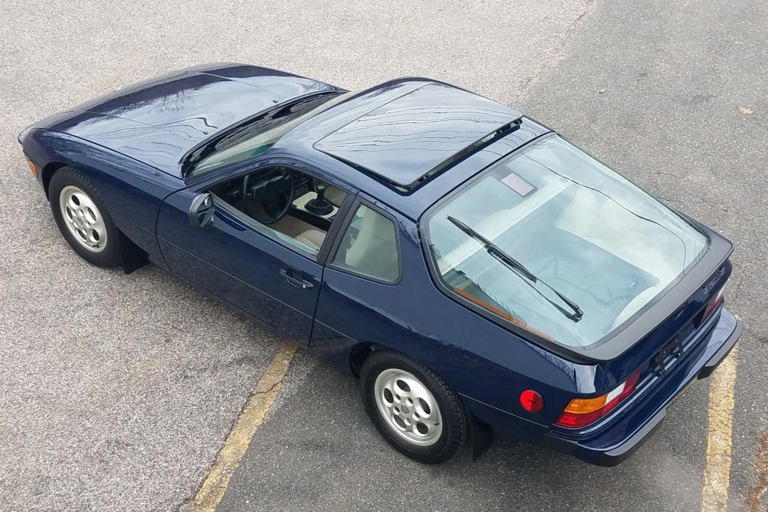 1988 Porsche 924 S - Image 18 of 31