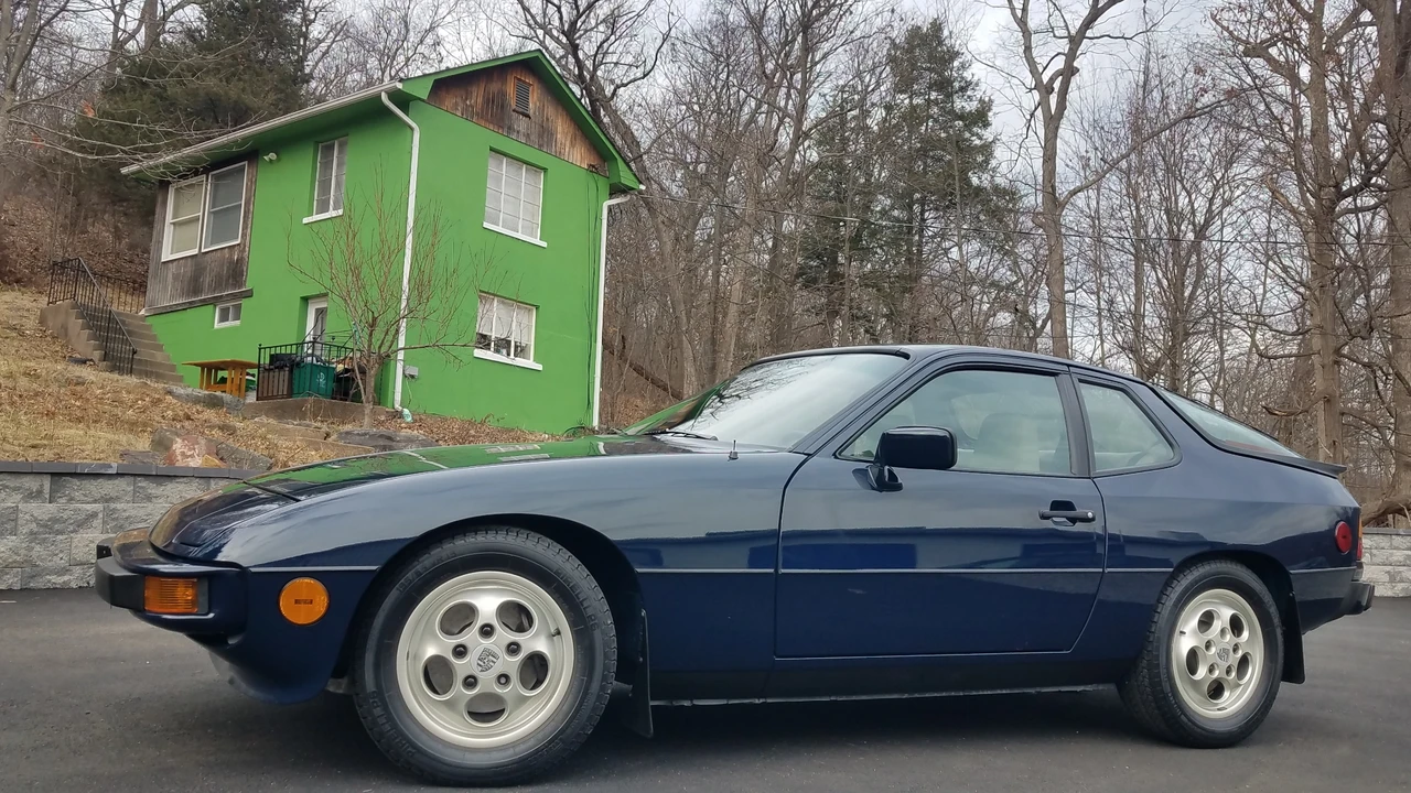 1988 Porsche 924 S - Image 13 of 31