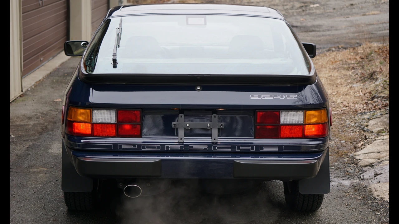 1988 Porsche 924 S - Image 19 of 31