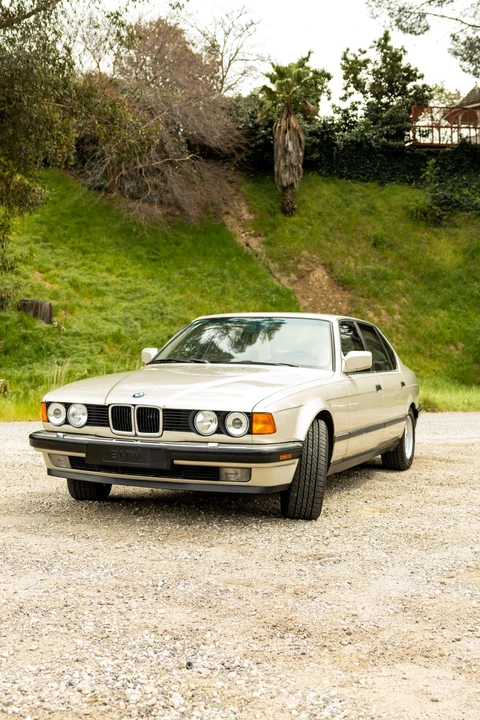 1989 BMW E32 7 Series - Image 2 of 31