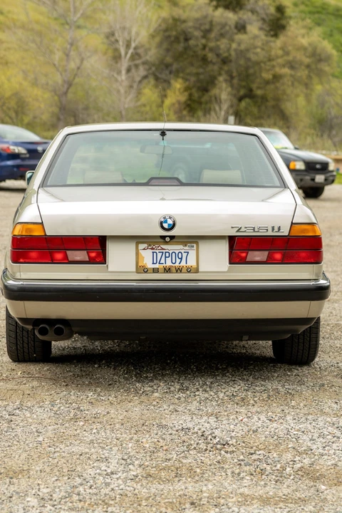 1989 BMW E32 7 Series - Image 10 of 31