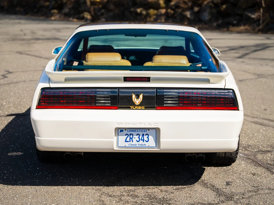 1989 Pontiac Firebird Trans Am 3rd Gen - Image 9 of 31