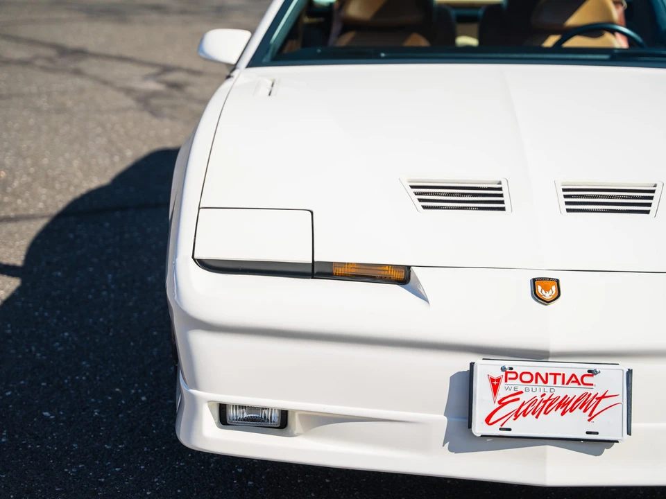 1989 Pontiac Firebird Trans Am 3rd Gen - Image 22 of 31