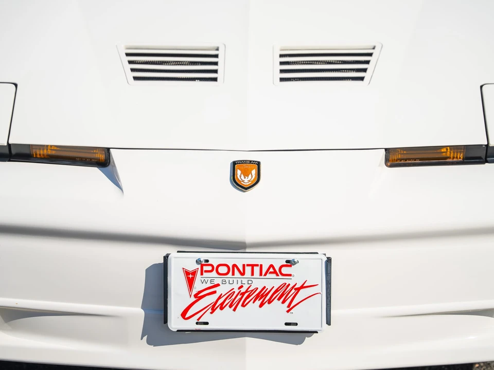 1989 Pontiac Firebird Trans Am 3rd Gen - Image 26 of 31