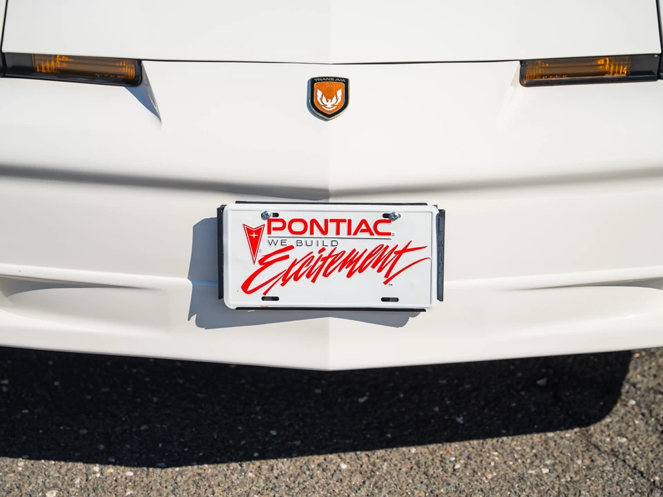 1989 Pontiac Firebird Trans Am 3rd Gen - Image 25 of 31