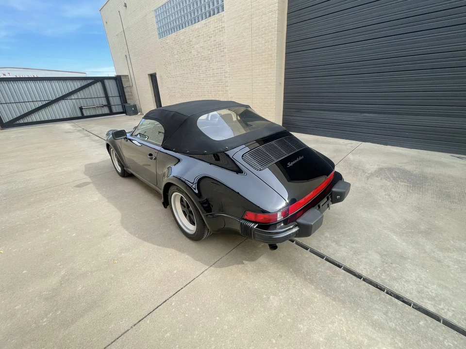 1989 Porsche 911 Carrera 3.2 - Image 18 of 31