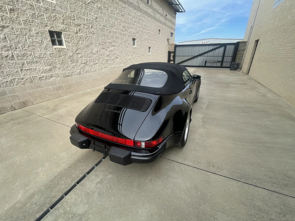 1989 Porsche 911 Carrera 3.2 - Image 27 of 31