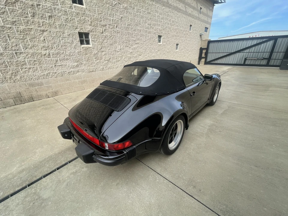 1989 Porsche 911 Carrera 3.2 - Image 29 of 31