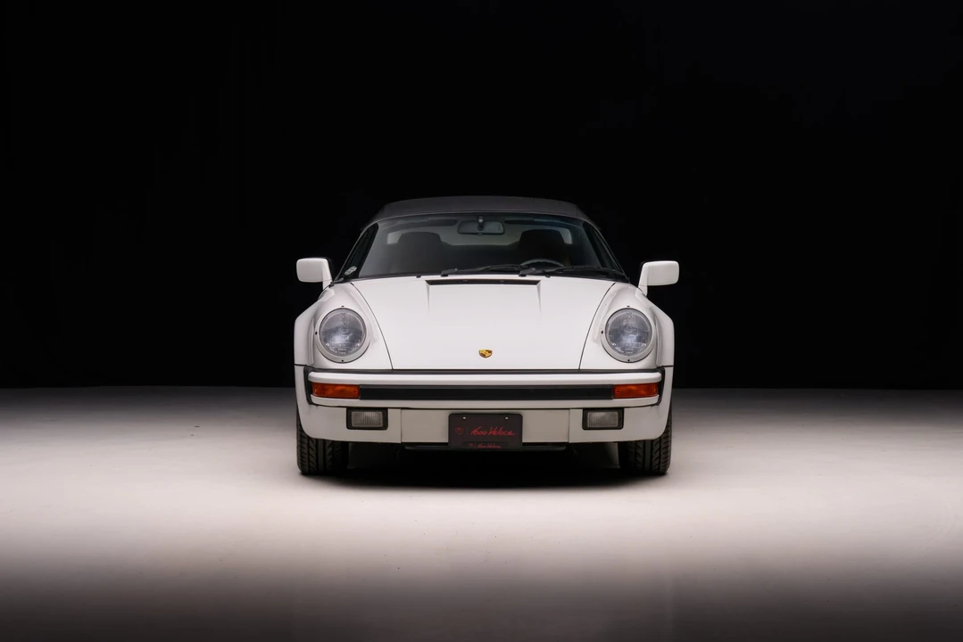 1989 Porsche 911 Carrera 3.2 - Image 13 of 31