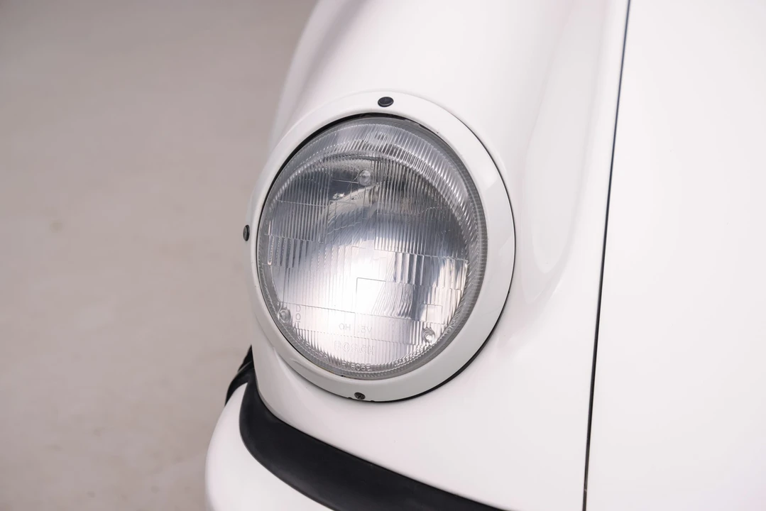 1989 Porsche 911 Carrera 3.2 - Image 25 of 31