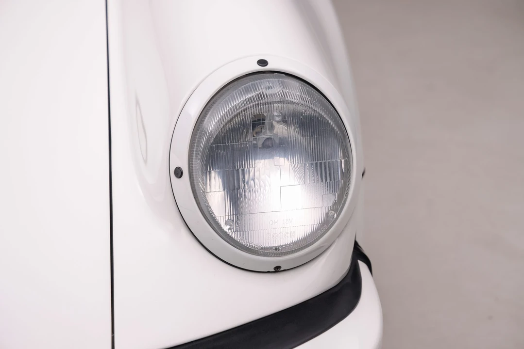 1989 Porsche 911 Carrera 3.2 - Image 26 of 31