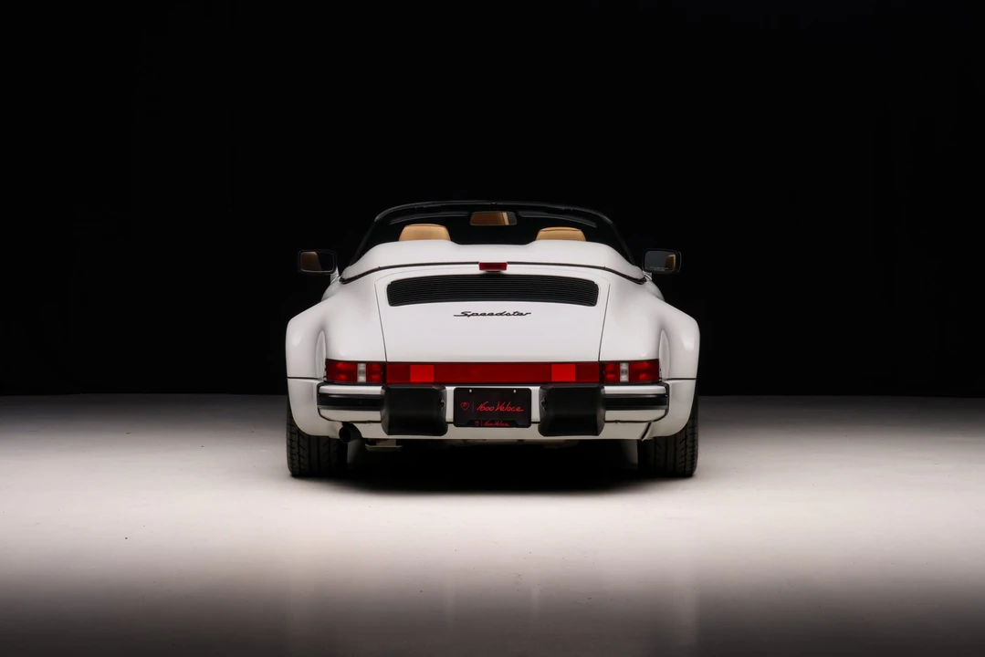 1989 Porsche 911 Carrera 3.2 - Image 6 of 31