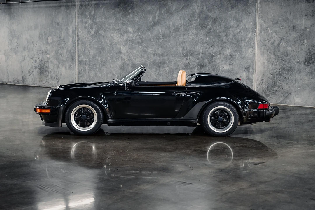 1989 Porsche 911 Carrera 3.2 - Image 7 of 31