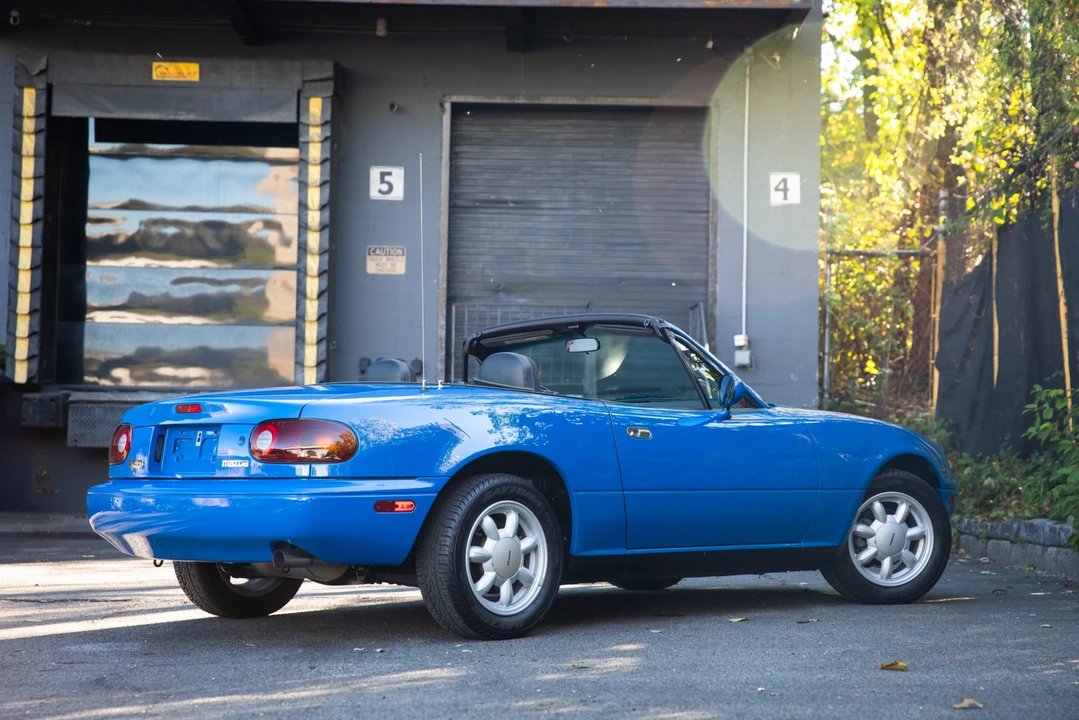 1990 Mazda NA MX-5 Miata - Image 19 of 31