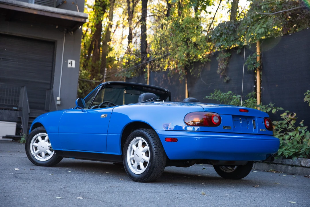 1990 Mazda NA MX-5 Miata - Image 17 of 31
