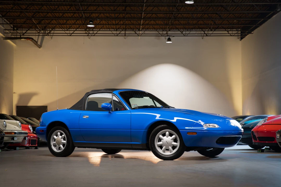 1990 Mazda NA MX-5 Miata - Image 22 of 31