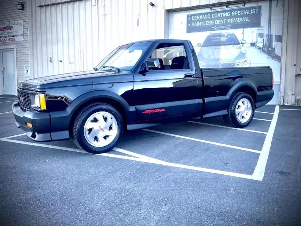 1991 GMC Syclone - Image 5 of 31