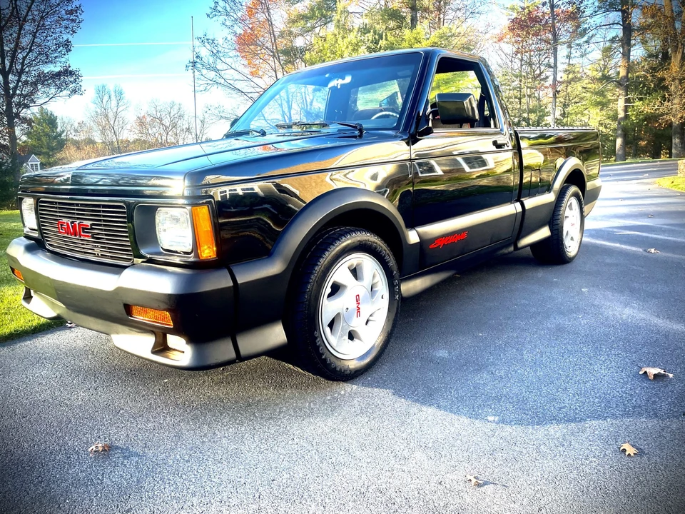 1991 GMC Syclone - Image 4 of 31