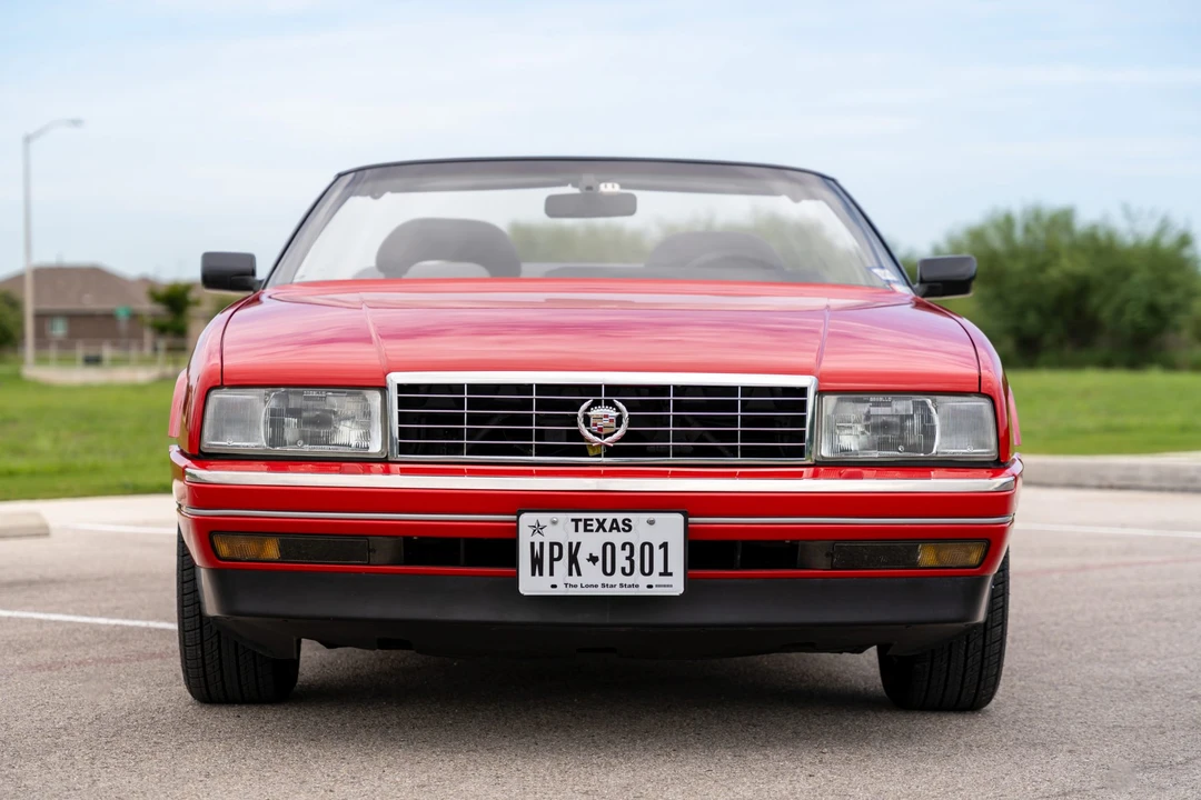 1992 Cadillac Allante - Image 3 of 31