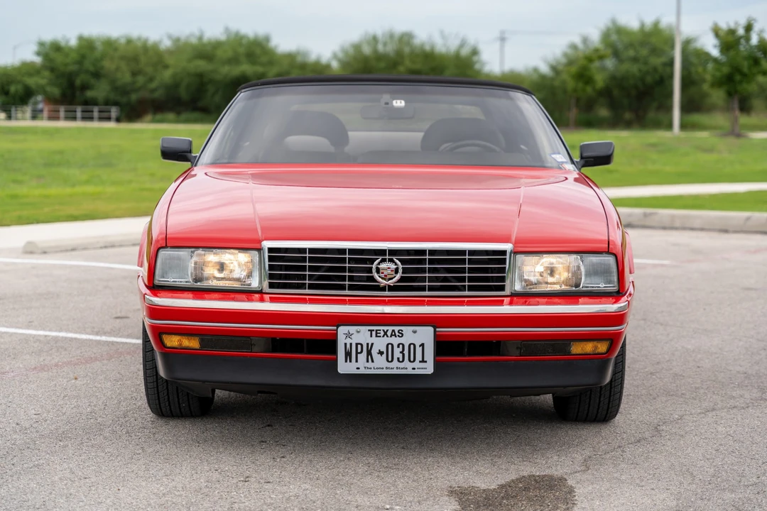 1992 Cadillac Allante - Image 12 of 31