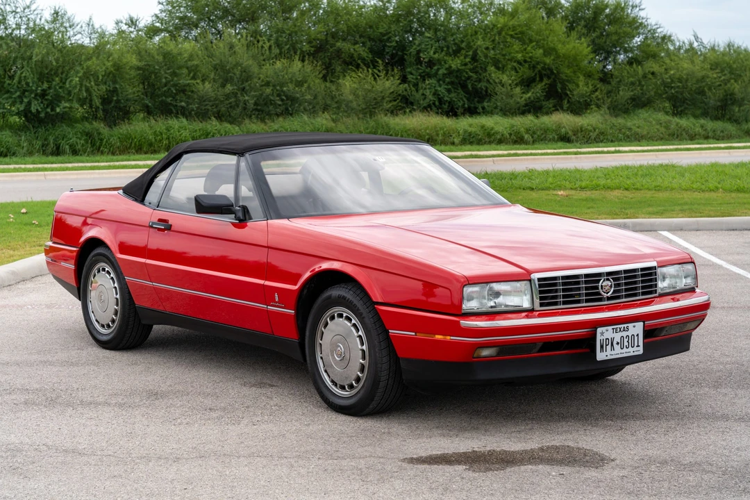 1992 Cadillac Allante - Image 13 of 31