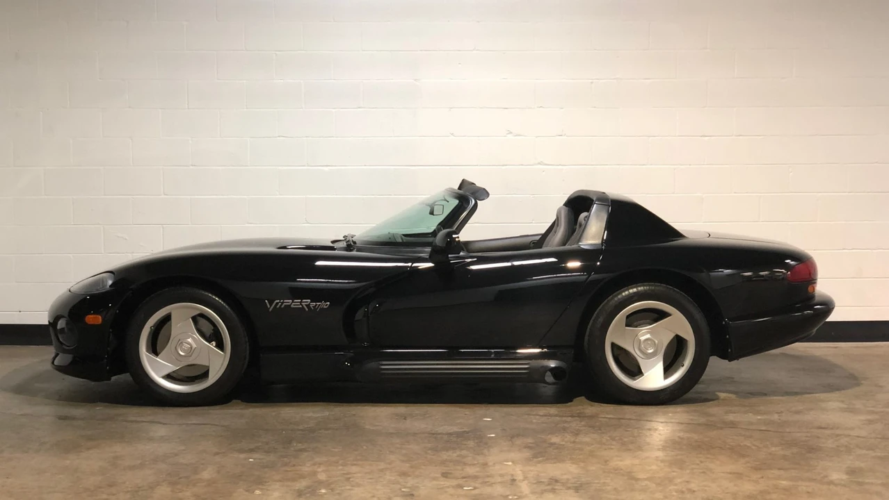 1994 Dodge Viper 1st Gen - Image 31 of 31