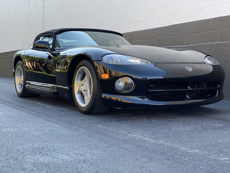 1994 Dodge Viper 1st Gen - Image 16 of 31