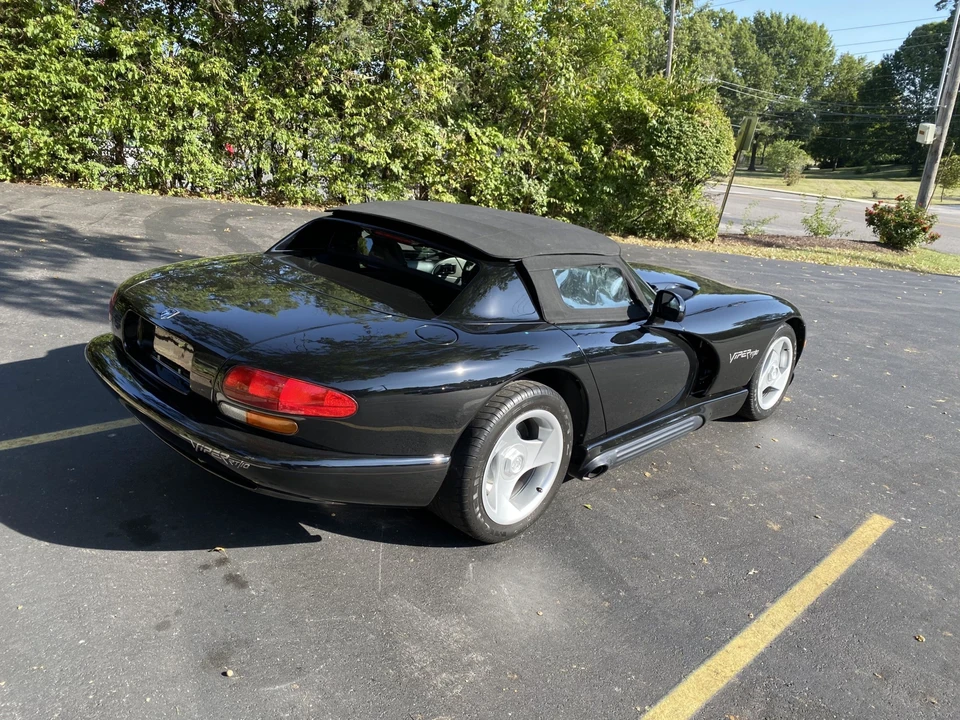 1994 Dodge Viper 1st Gen - Image 18 of 31