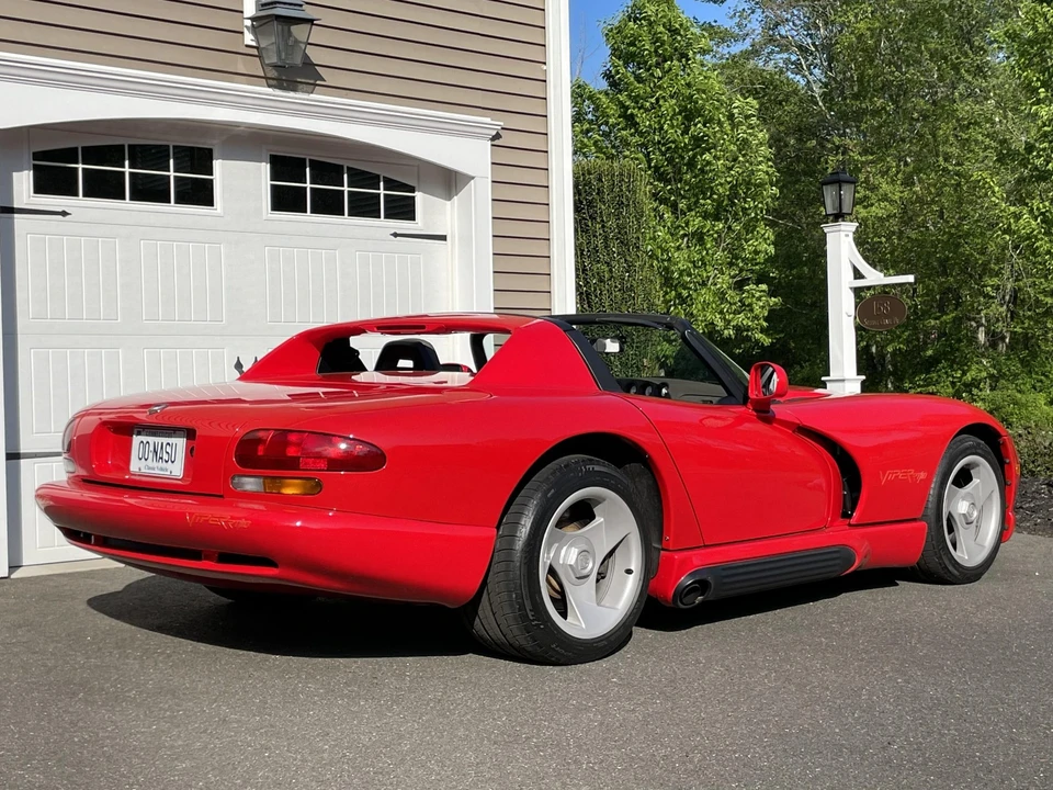 1994 Dodge Viper 1st Gen - Image 16 of 31