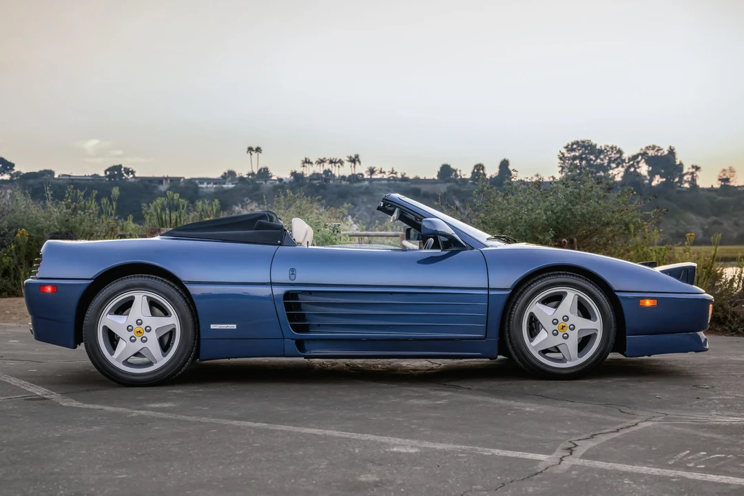 1994 Ferrari 348 Spider - Image 9 of 31