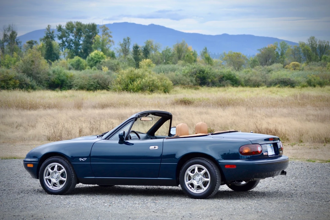 1994 Mazda NA MX-5 Miata - Image 25 of 31