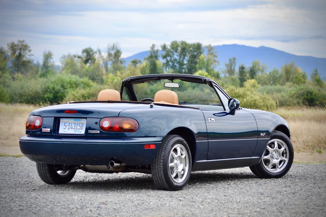 1994 Mazda NA MX-5 Miata - Image 16 of 31