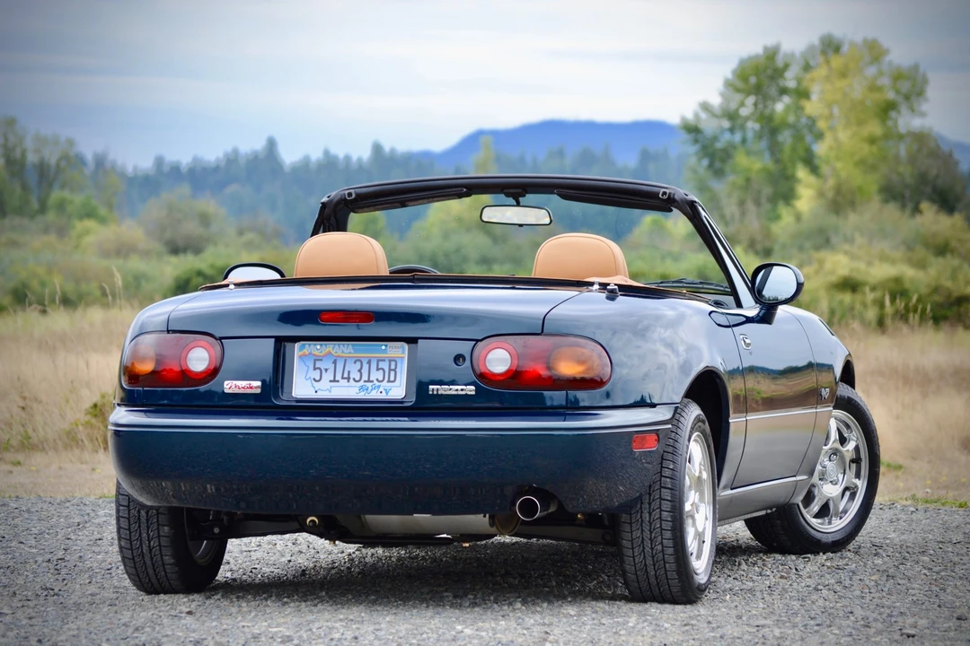 1994 Mazda NA MX-5 Miata - Image 14 of 31