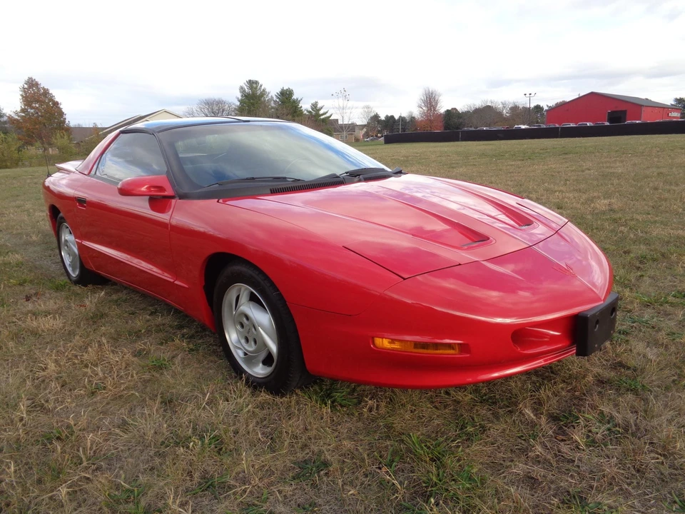 1994 Pontiac Firebird 4th Gen - Image 10 of 31