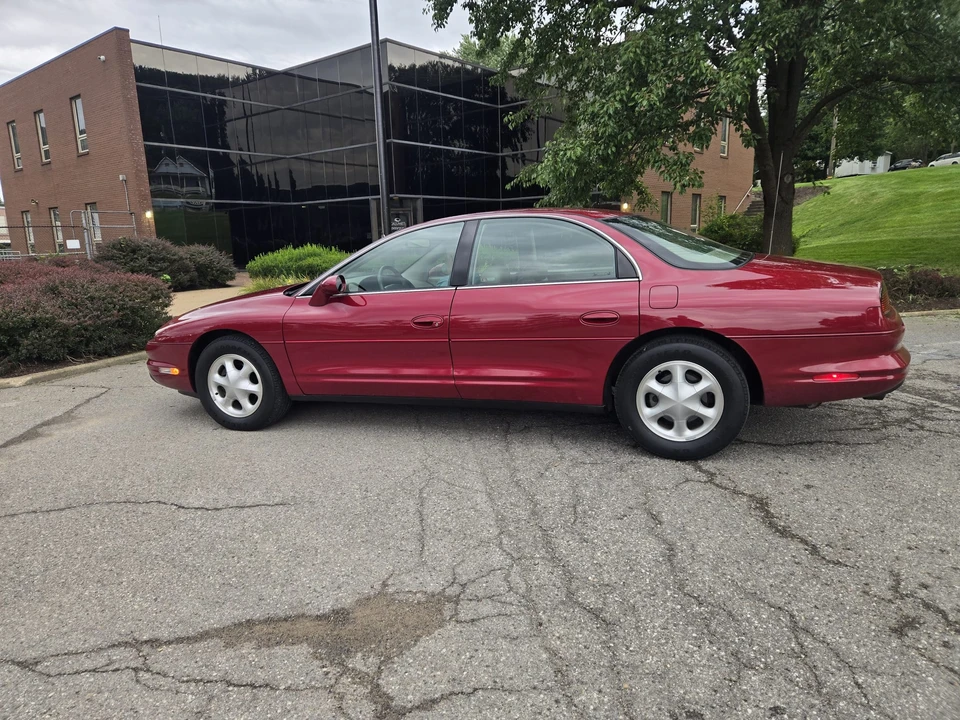 1995 Oldsmobile Aurora - Image 6 of 31