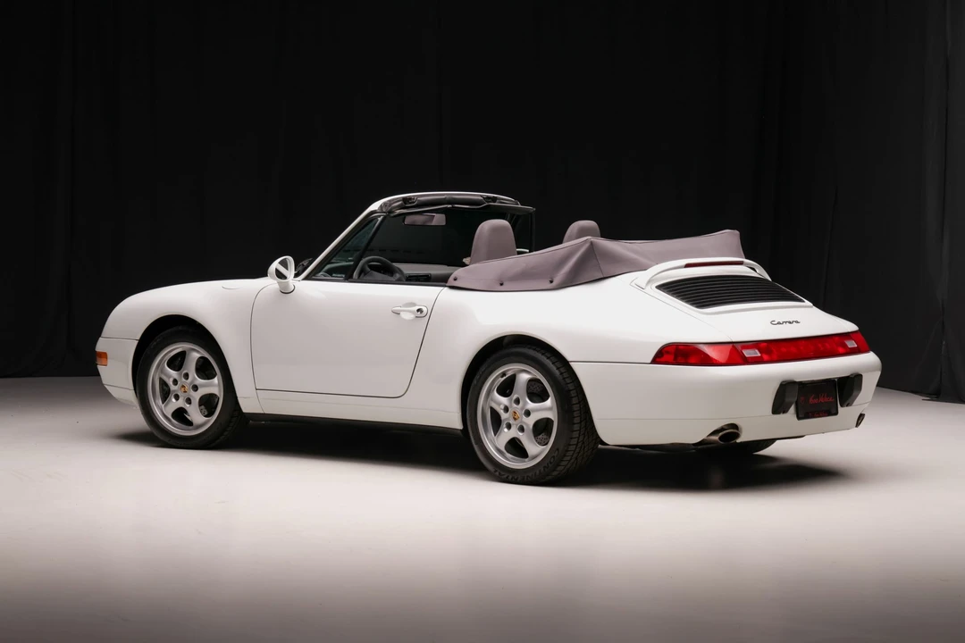 1995 Porsche 993 Carrera - Image 17 of 31