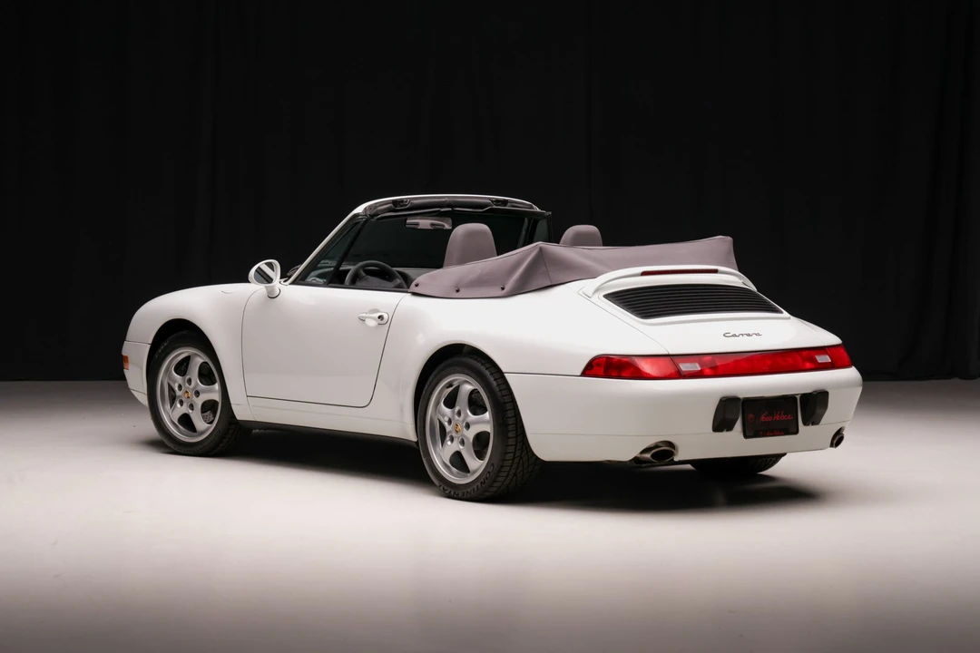 1995 Porsche 993 Carrera - Image 16 of 31