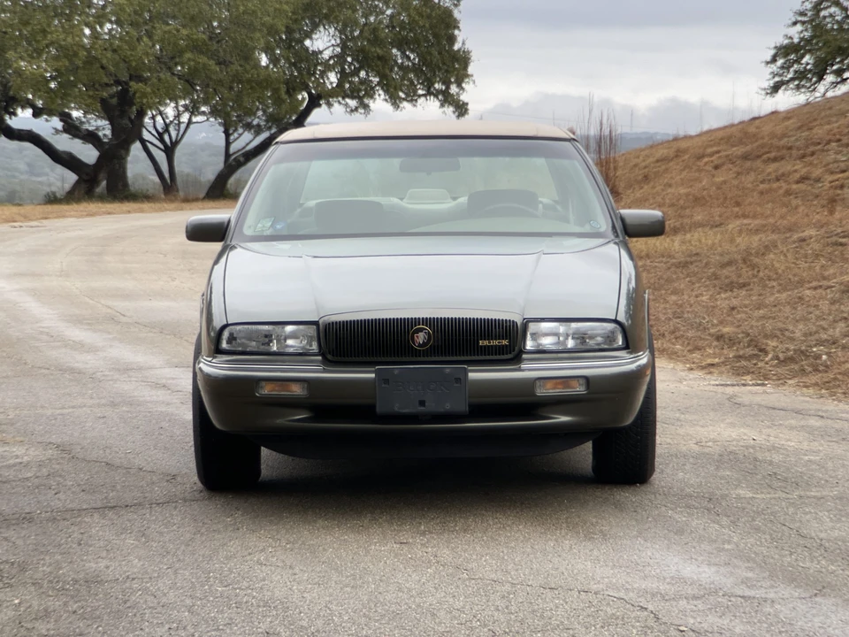 1996 Buick Regal - Image 14 of 31