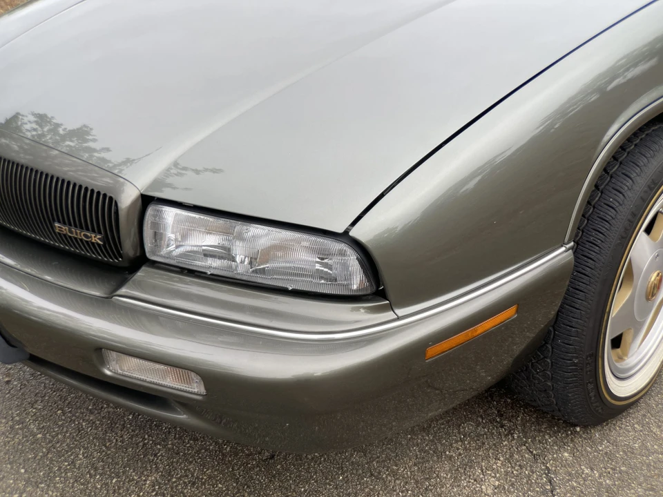 1996 Buick Regal - Image 18 of 31