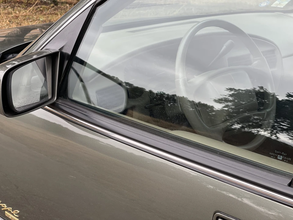 1996 Buick Regal - Image 25 of 31