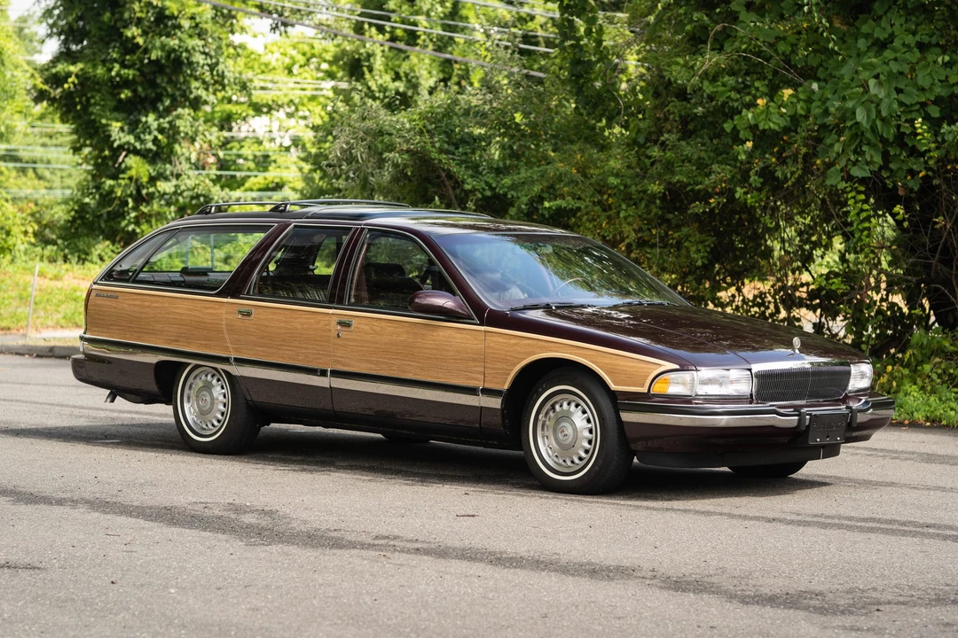 1996 Buick Roadmaster - Image 19 of 31
