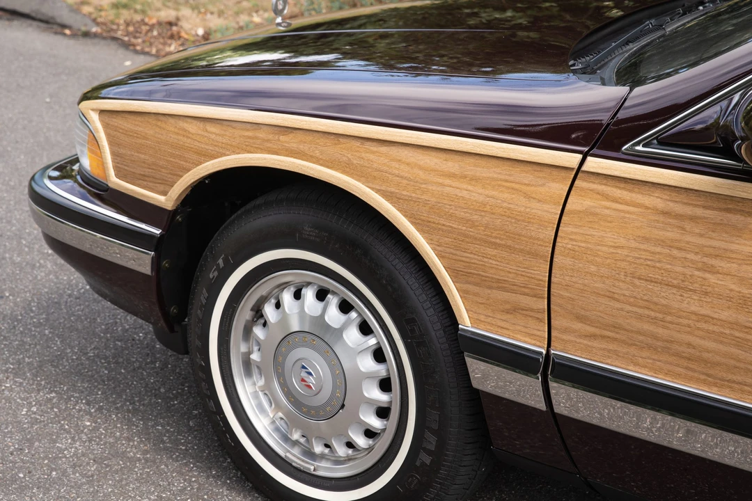 1996 Buick Roadmaster - Image 29 of 31